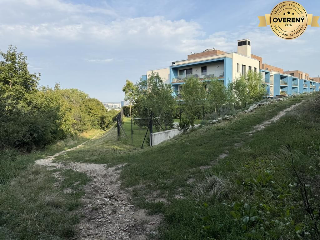 nová cena stavebný pozemok pre investíciu alebo rekreáciu