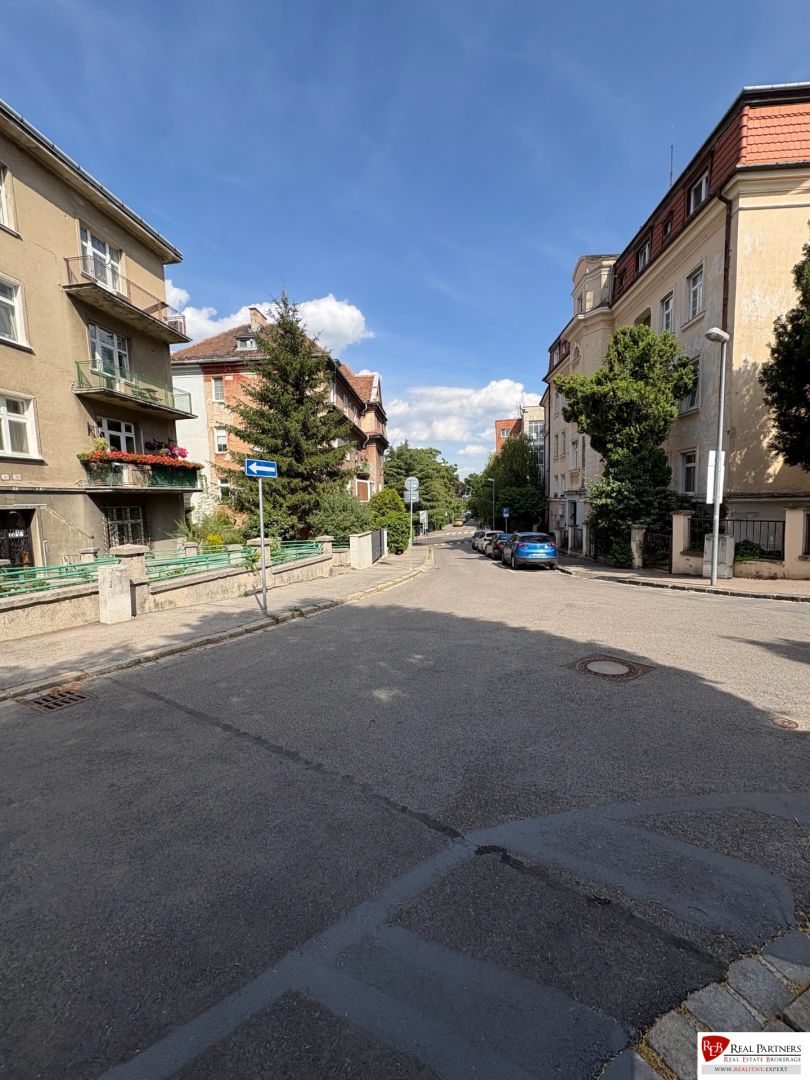reb.sk krásny 1i byt s výhľadom na slavín v tichej časti starého mesta