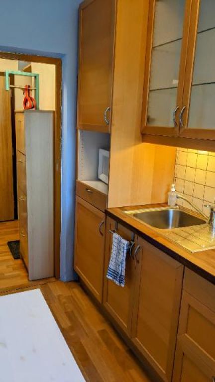 prenájom 1,5-izbového bytu v ružinove ostredky ostredková ul. ponúkame