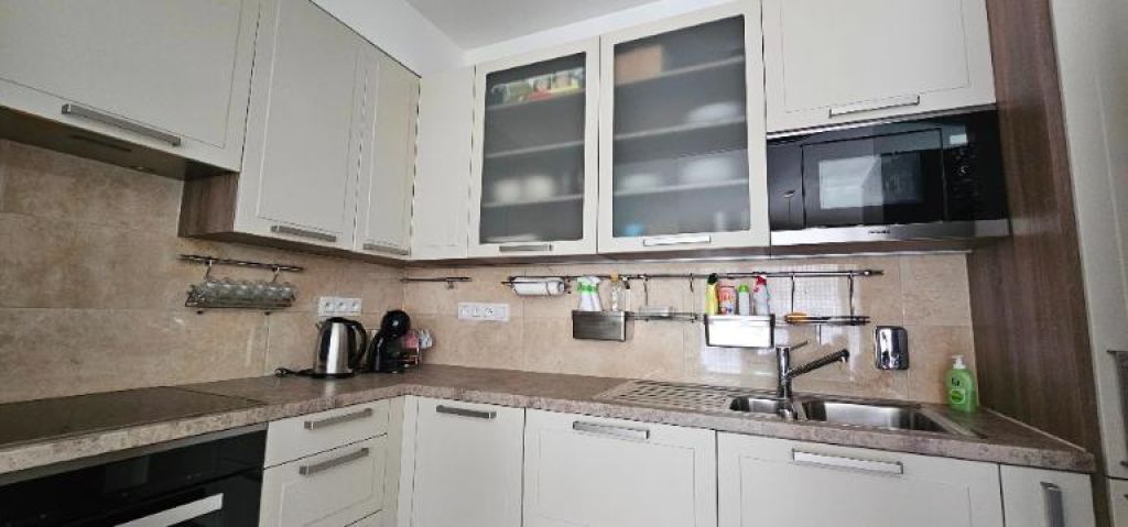 moderný 2-izbový byt s garážou a klimatizáciou račianska, nové mesto po