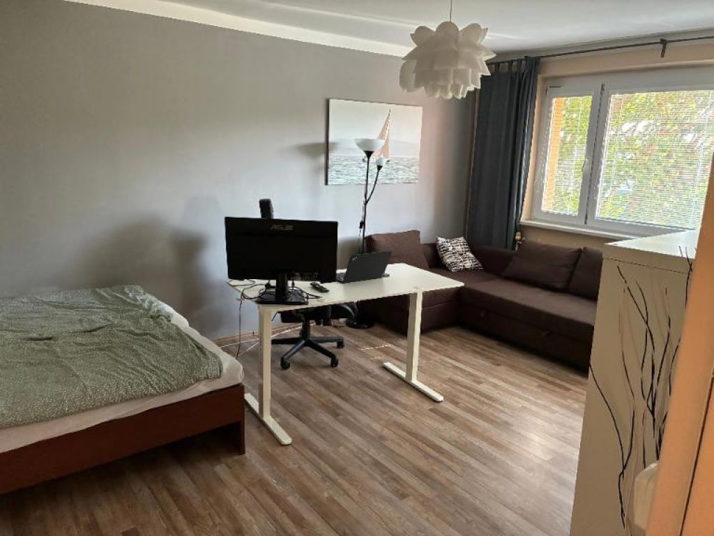 na prenájom útulný, kompletne zariadený 1-izbový byt v ružinove hľadáte bý