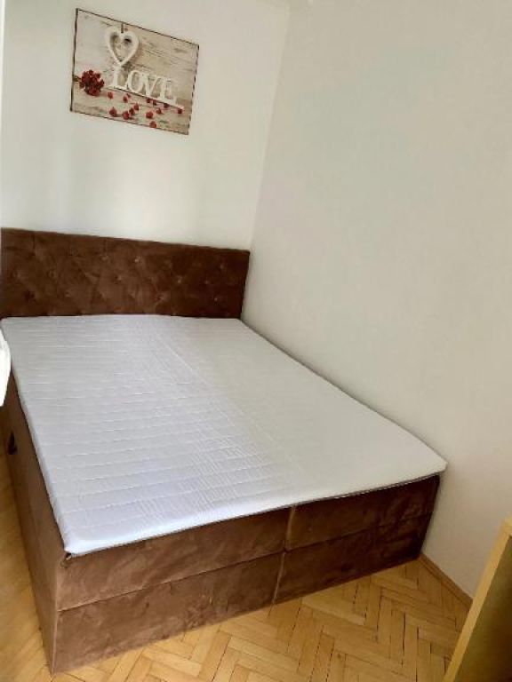 moderný 2-izbový byt s veľkou loggiou sklenárova ružinov ponúkame na pr