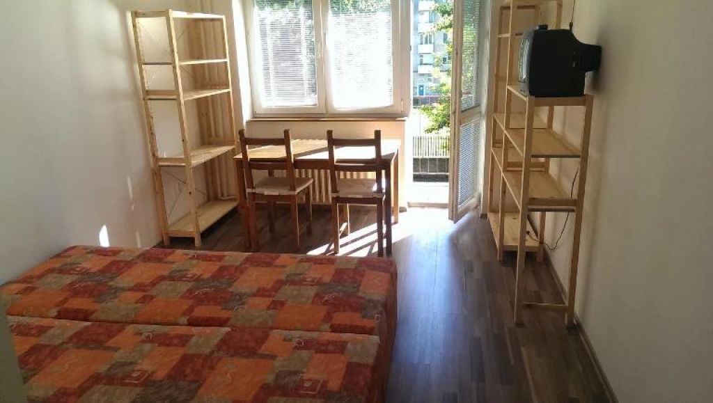 rača krasňany zrekonštruovaný 1-izbový byt s loggiou 27 m² blízko les