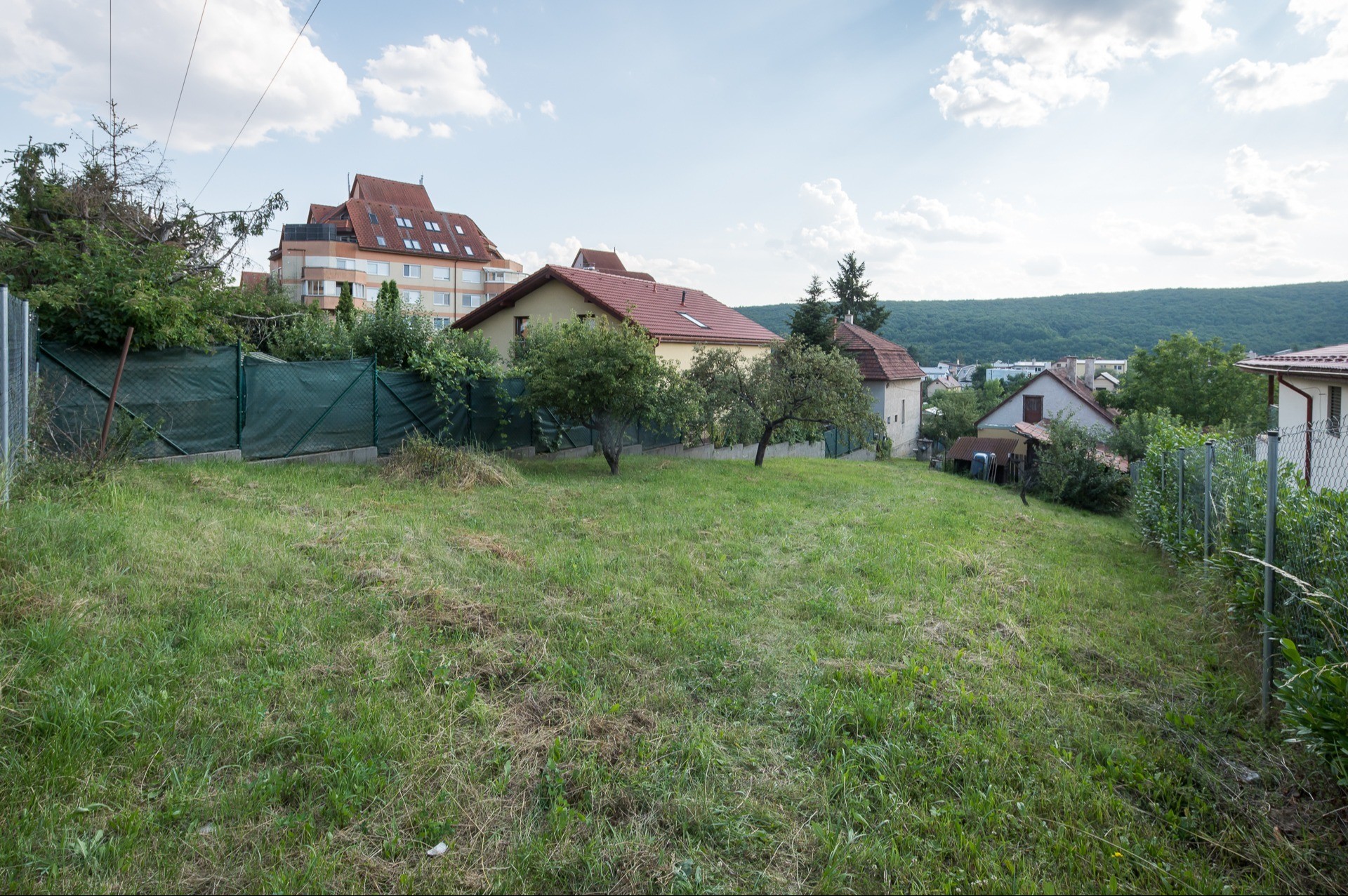 na predaj atraktívny stavebný pozemok v košiciach myslava