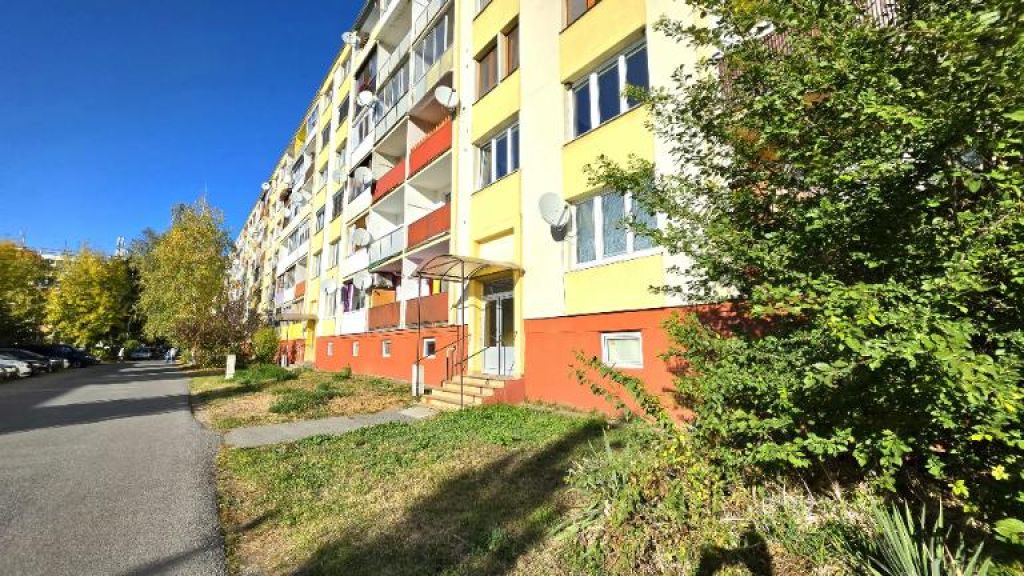 top lokalita 2 izbový byt, loggia, sídlisko 2, prešov
