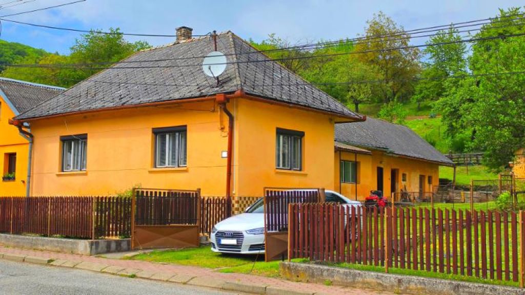 vidiecky rodinný dom s veľkým pozemkom - uzovské pekľany, sabinov