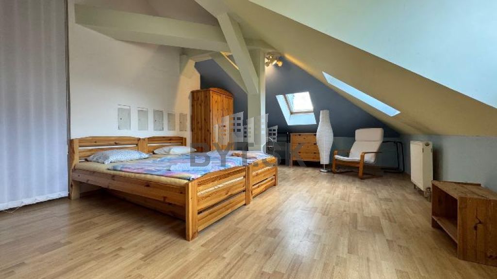 na prenájom veľkometrážny loft 110m2 vhodný pre 4 ludi aj študentov
