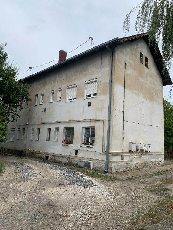 2 izbový byt štúrovo na predaj