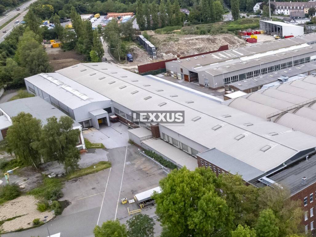 lexxus viacúčelový areál vo vynikajúcom stave, ba