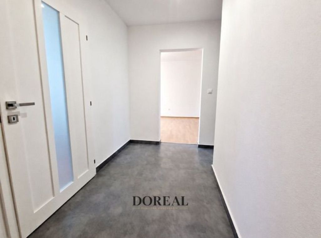 doreal 3 izbový byt 74m s pracovňou a komorou i senica