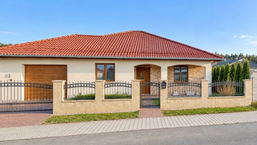 doreal i na predaj 4 izbový rodinný dom v borskom mikuláši