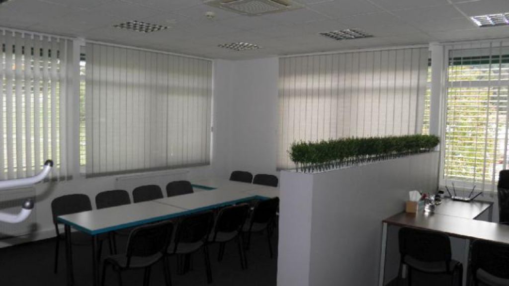 kancelária na prenájom, 44 m2