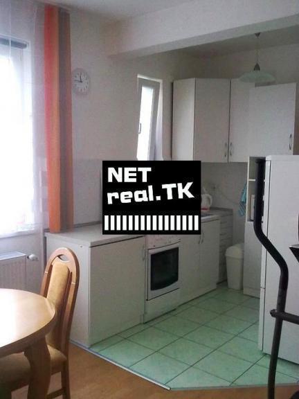 na predaj 2 izbový byt, bratislava - nové mesto, vajnorská 45,00