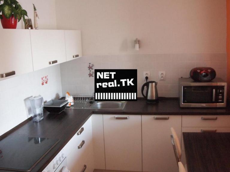 na prenájom 1.5 izbový byt, bratislava - ružinov, pri strelnici 32,00