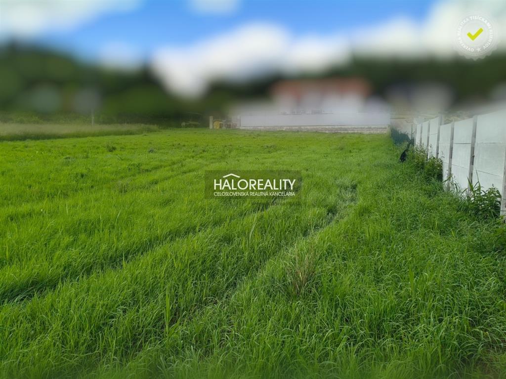 predaj, pozemok pre rodinný dom 1065 m2 valča
