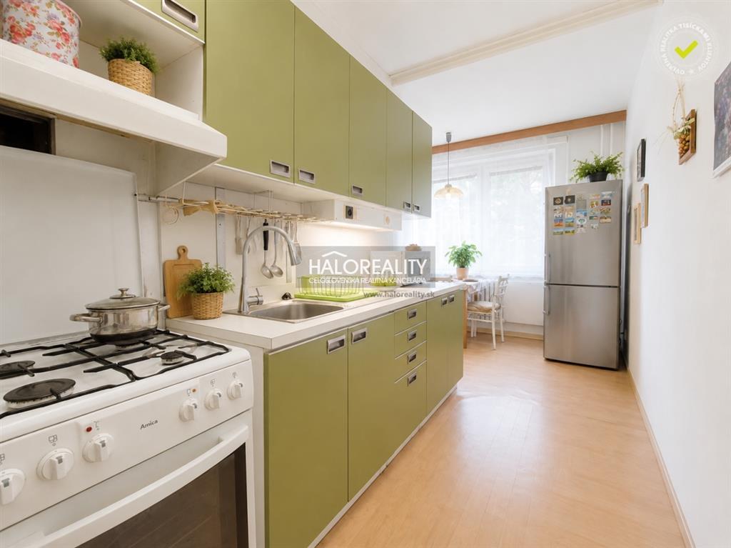 predaj, trojizbový byt nová dubnica, trenčianska