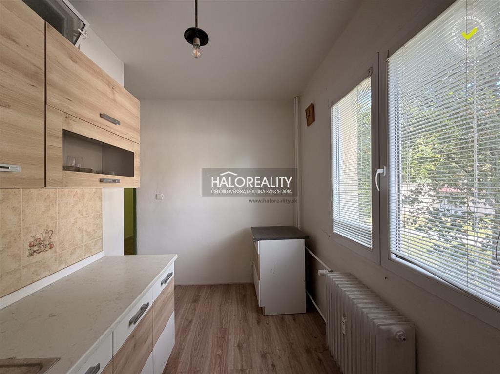 rezervované - predaj, dvojizbový byt banská bystrica, radvaň, sadová - exkluzívne halo reality
