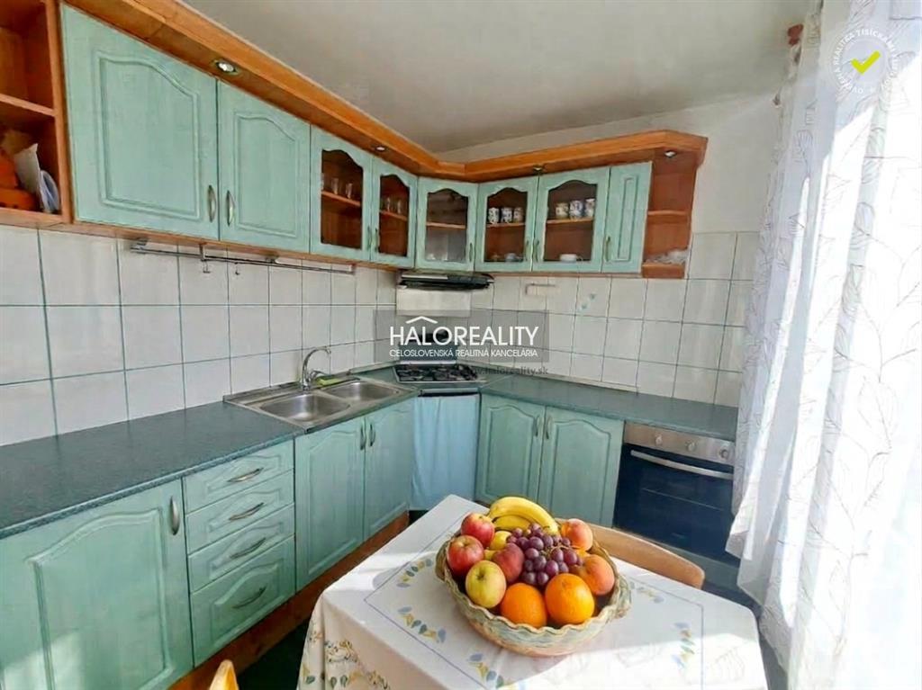 predaj, trojizbový byt kremnica, s balkónom a s parkovacím miestom - exkluzívne halo reality