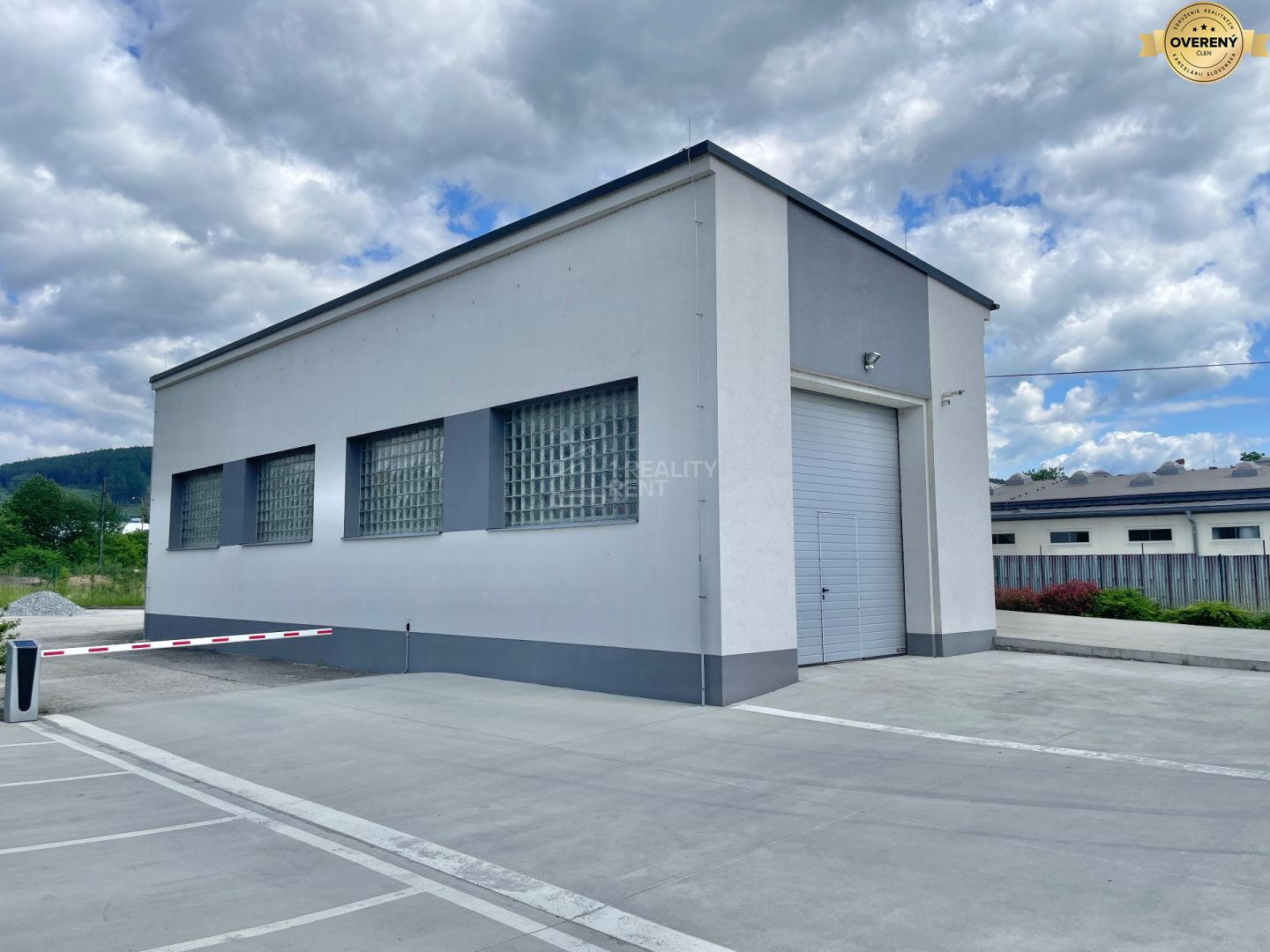 prenájom haly 250m2 kysucké nové mesto