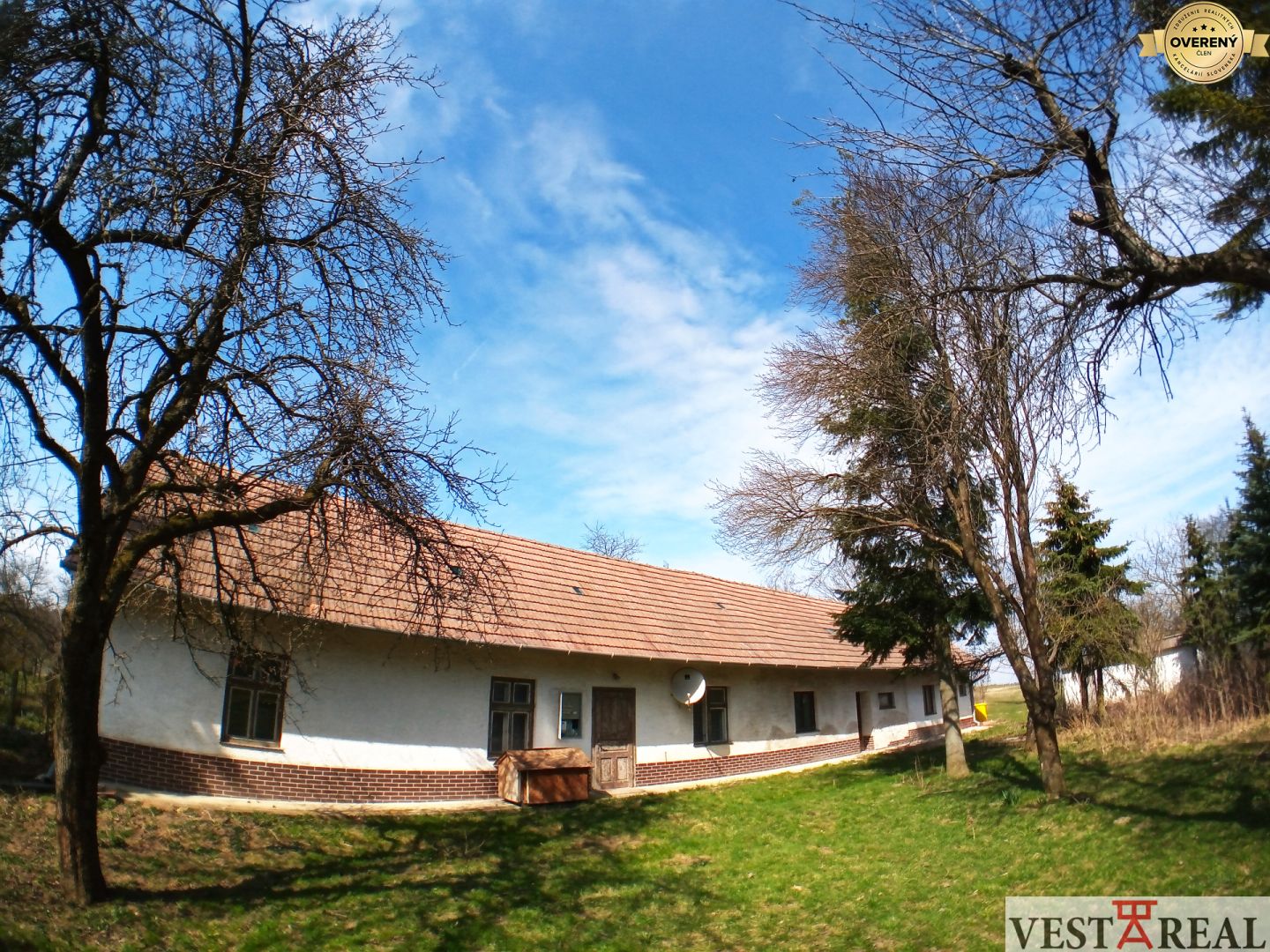 na predaj vidiecky rodinný dom na pozemku 1062 m2 buková
