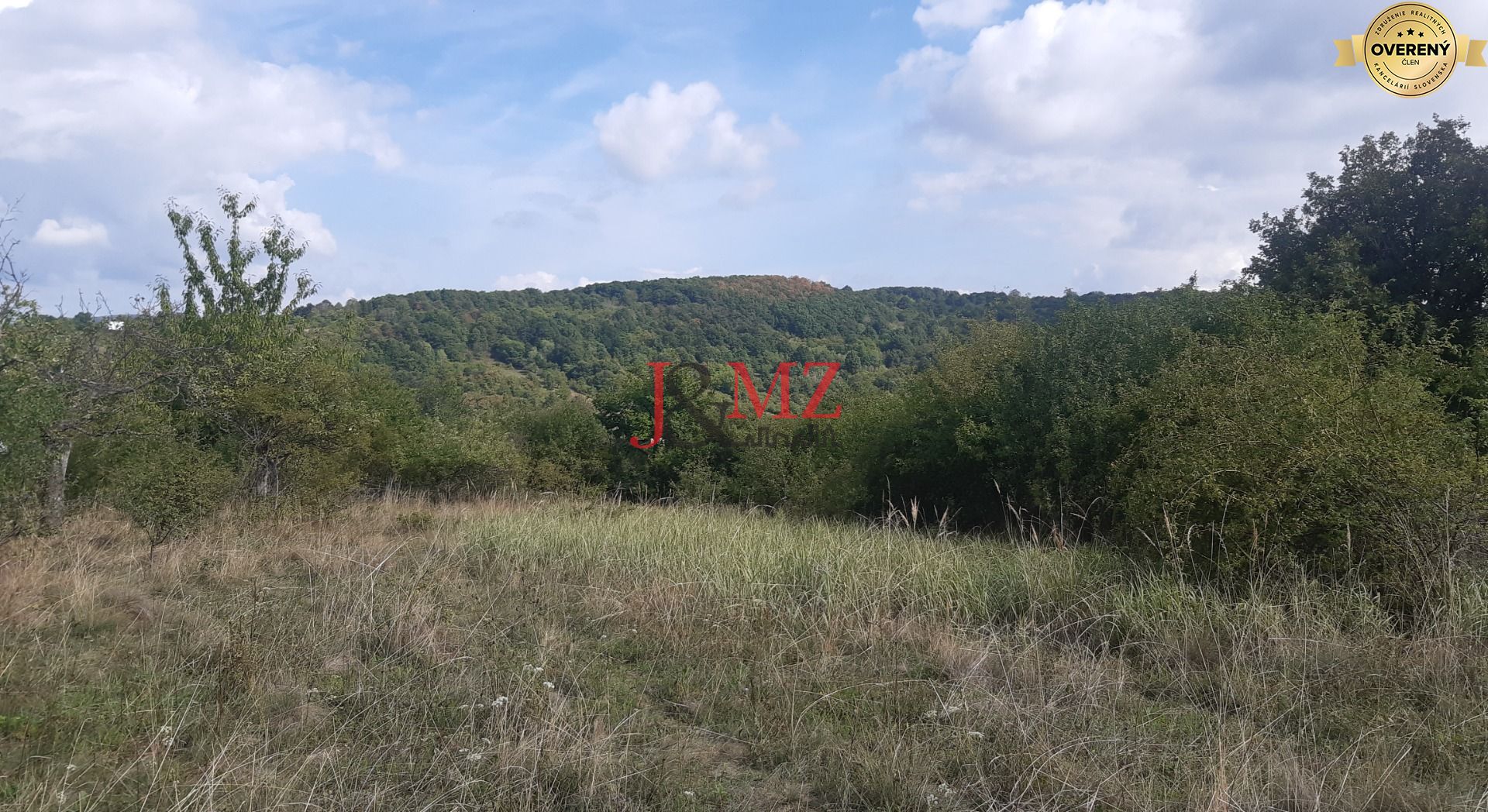 pozemok 5.200 m2 , šírka 35 m, horné jabloňovce sm - 895