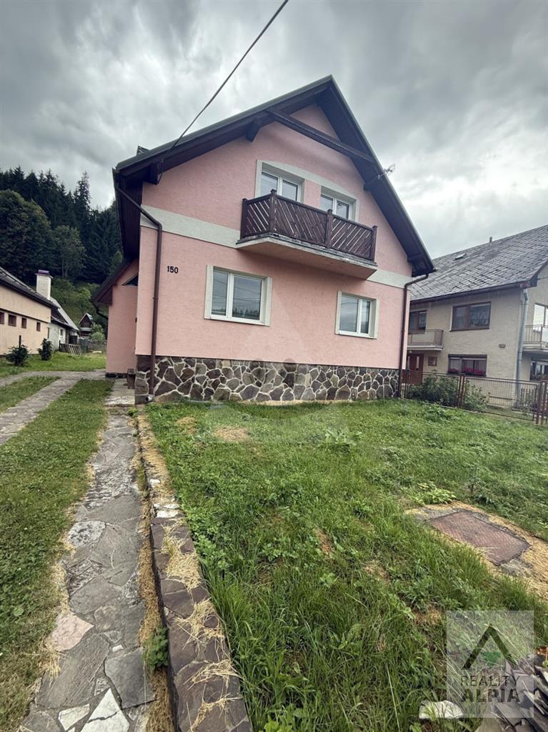 priestranný rodinný dom na predaj, ludrová