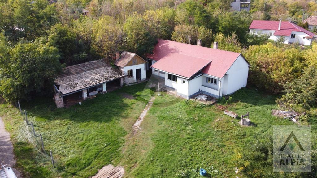na predaj nehnuteľnosť priamo pri vode - šahy