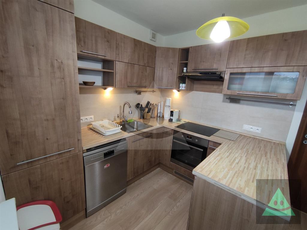 3-izbový byt so záhradkou a s garážou 73 m2 - horný hričov