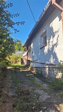 predaj rodinný dom, okres považská bystrica