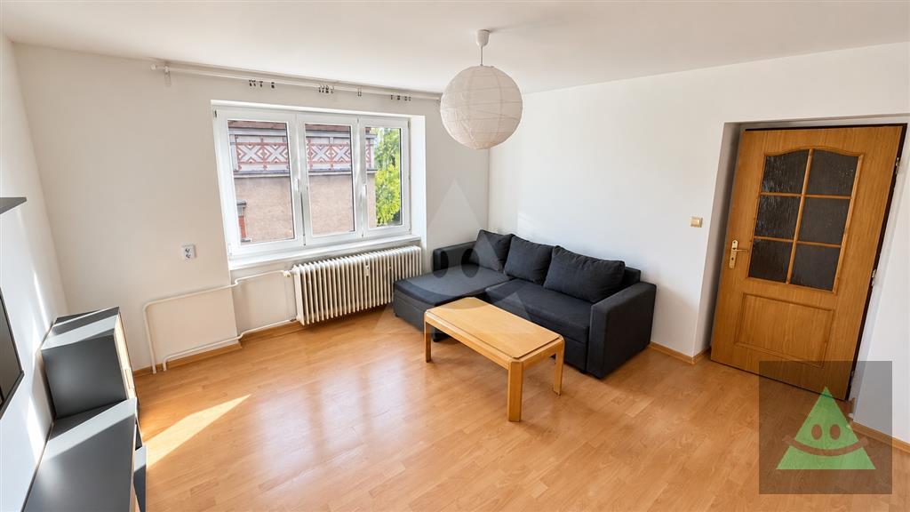 centrum mesta martin, 2-izbový byt na prenájom, skvelá lokalita