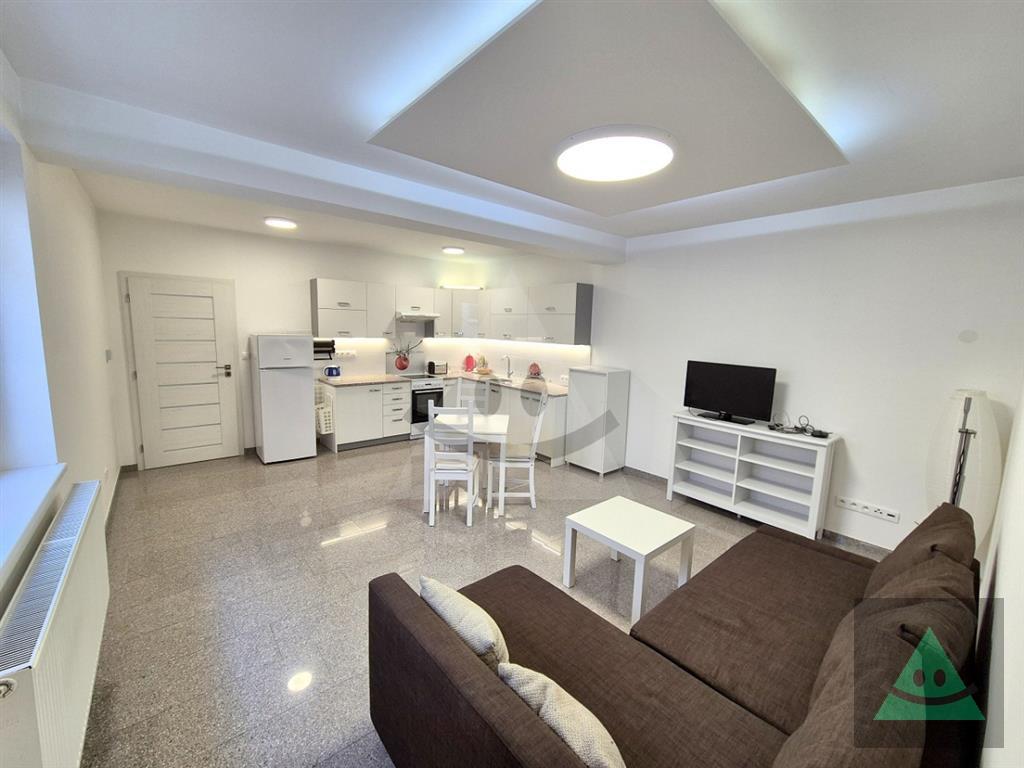 rezidenčný 2-izbový byt 48 m2 , bytča