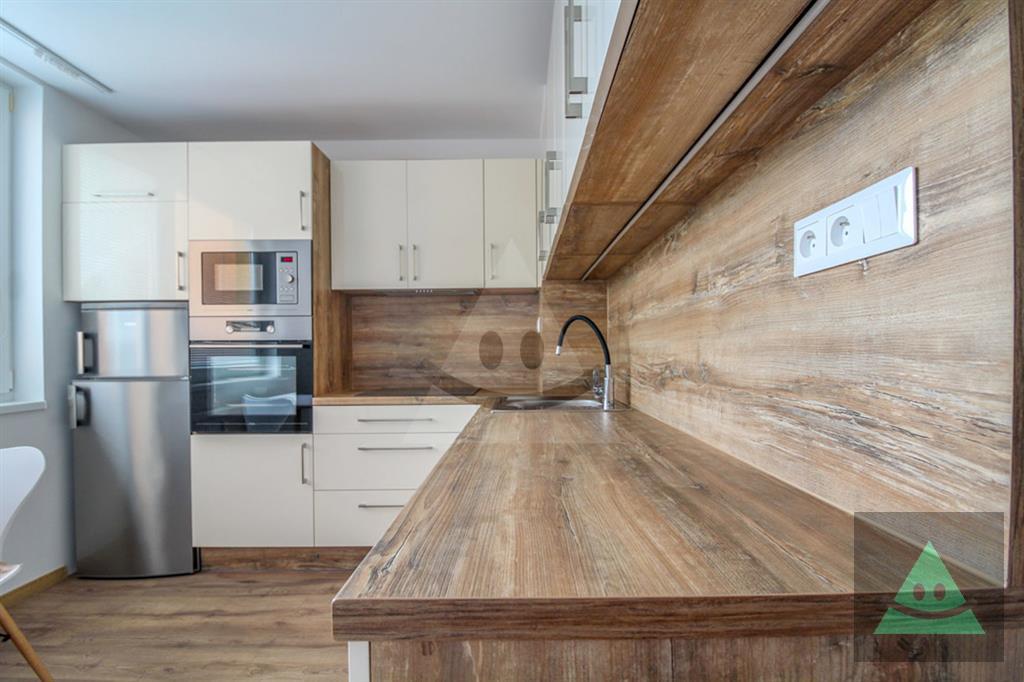 2-izbový byt s loggiou, 67m2, žilina - vlčince i
