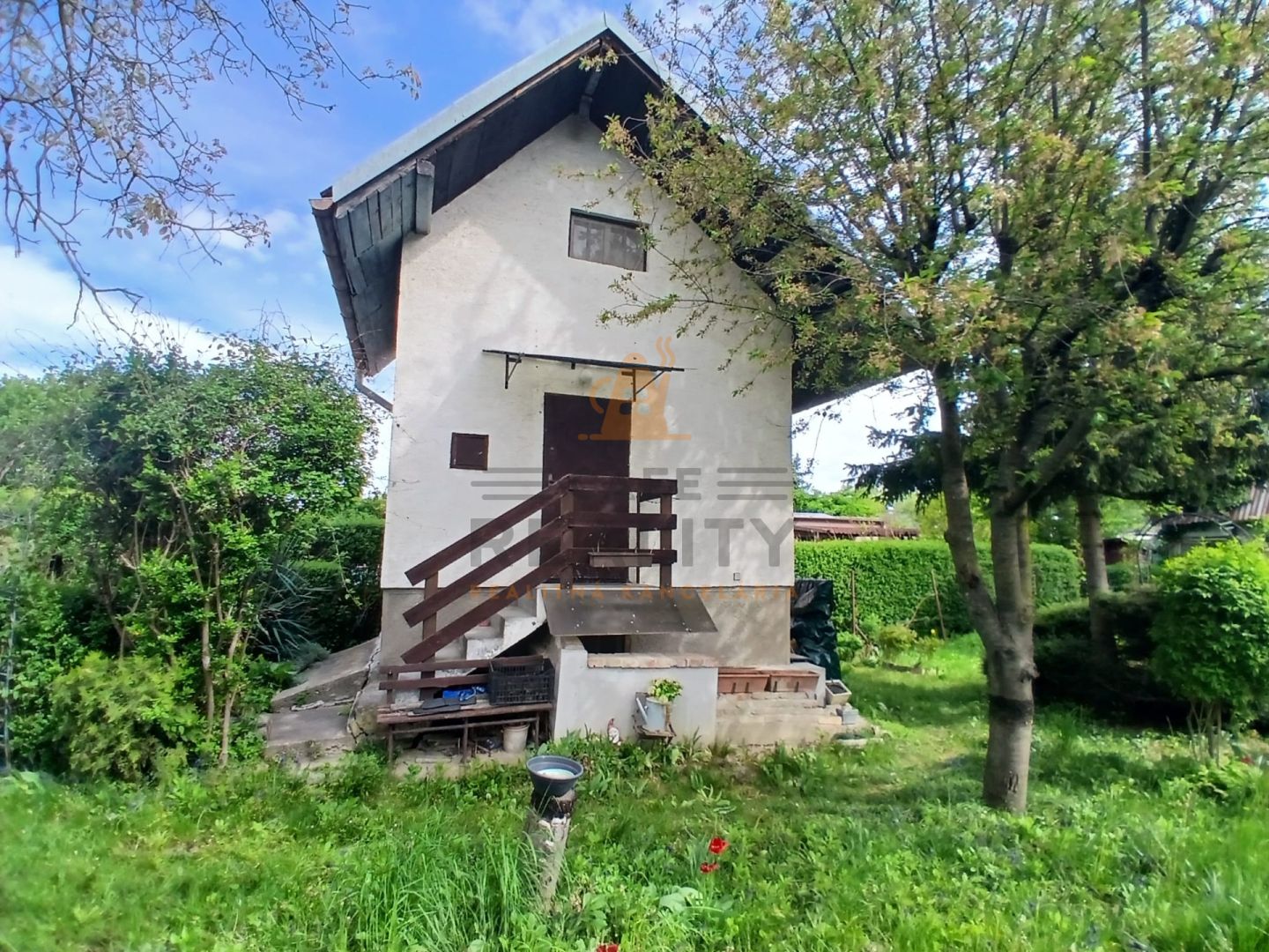 na predaj záhrada s chatou, hamuliakovo, havrania ulica, okr. senec