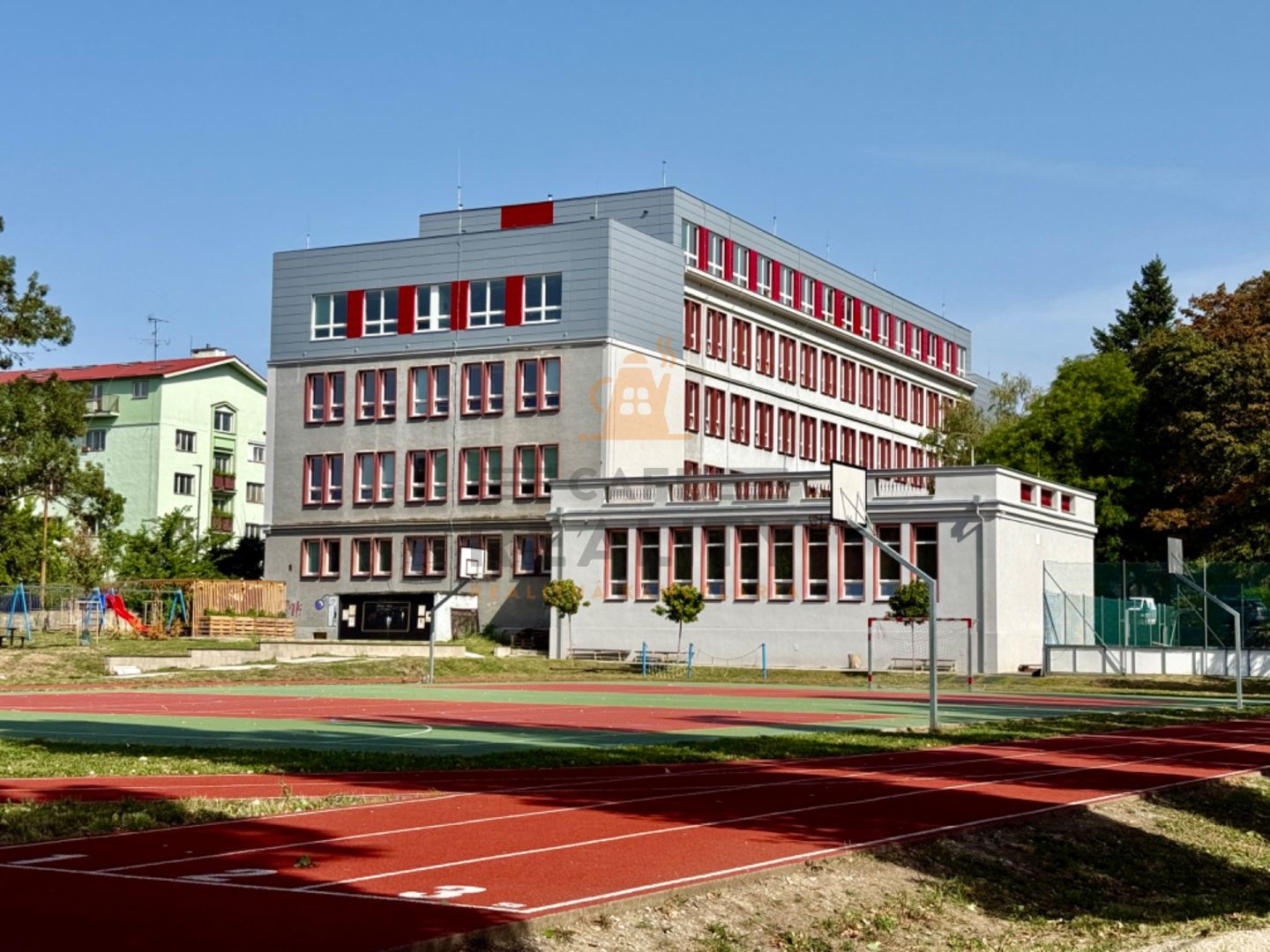 na predaj 3 izbový byt, 91 m2, horský park, bratislava, staré mesto