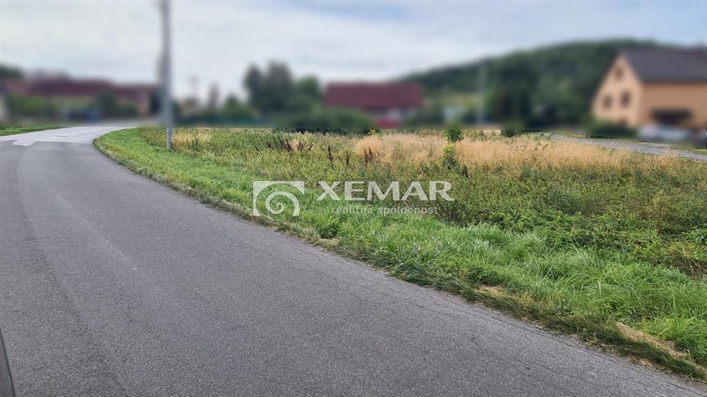 predaj - stavebný pozemok 2092 m2 - detva