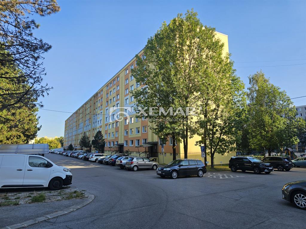 predaj 4 izbový byt v centre brezna - krčulova ul