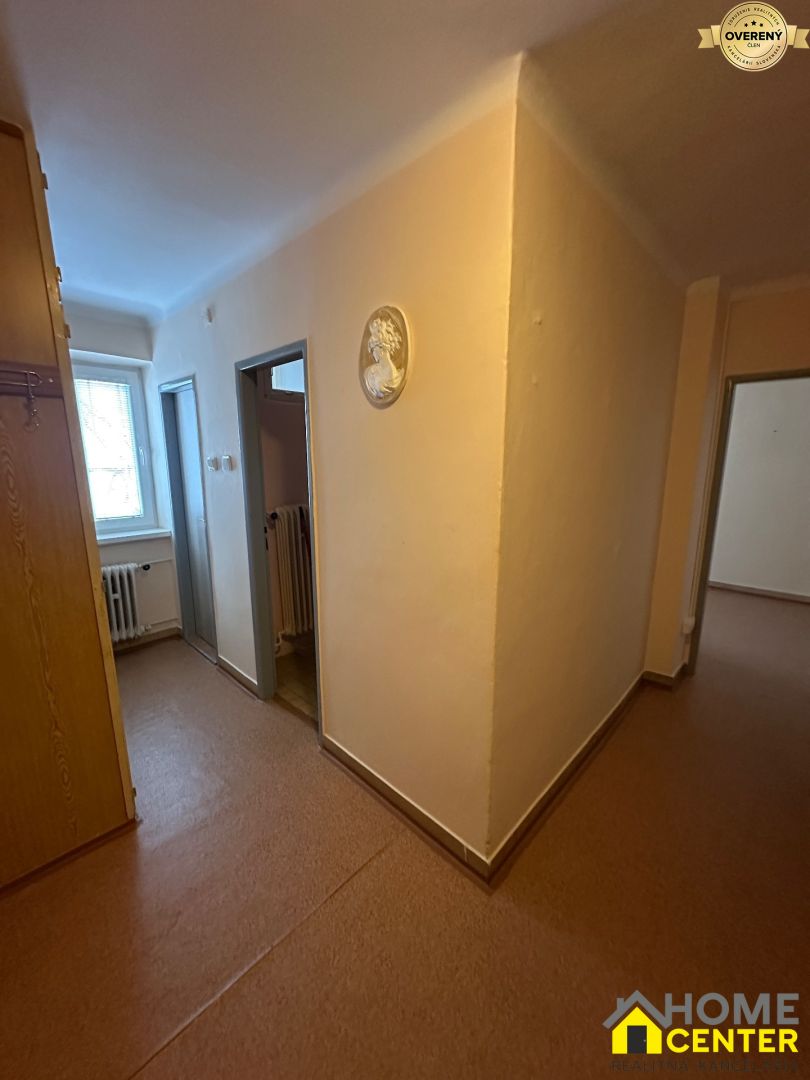 predaj 2 izbový tehlový byt v komárne