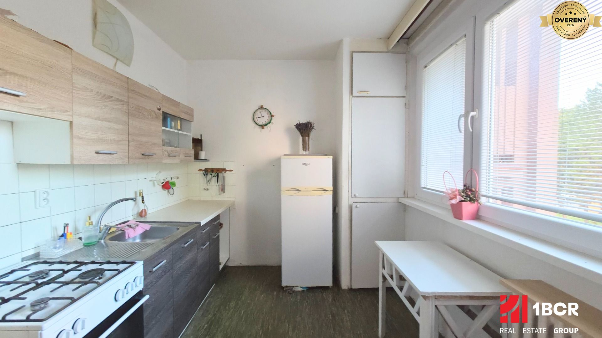 1.bcr 4-izb byt v pôvod. stave, 79m², loggia, top lokalita, petržalka