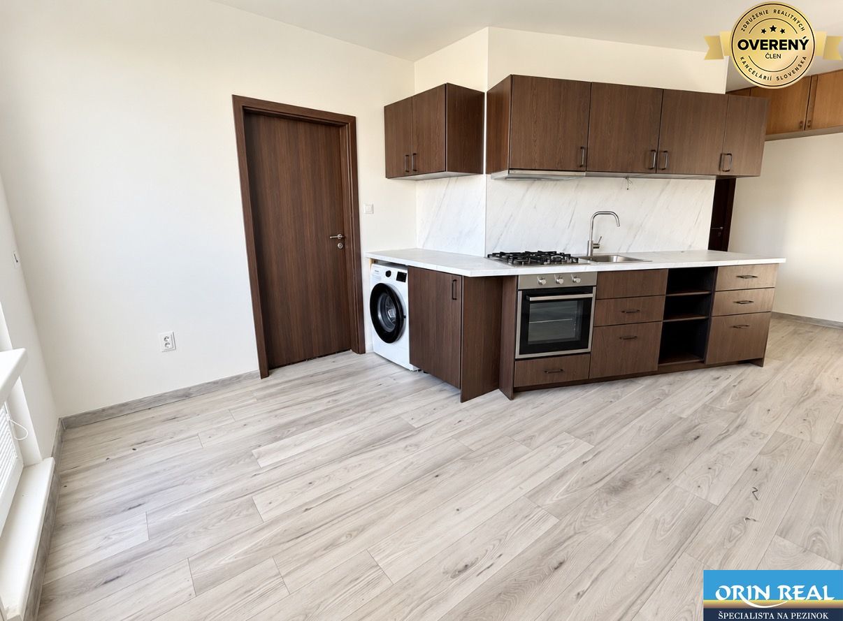 na predaj priestranný 3 izbový byt po rekonštrukcii 73,84m2