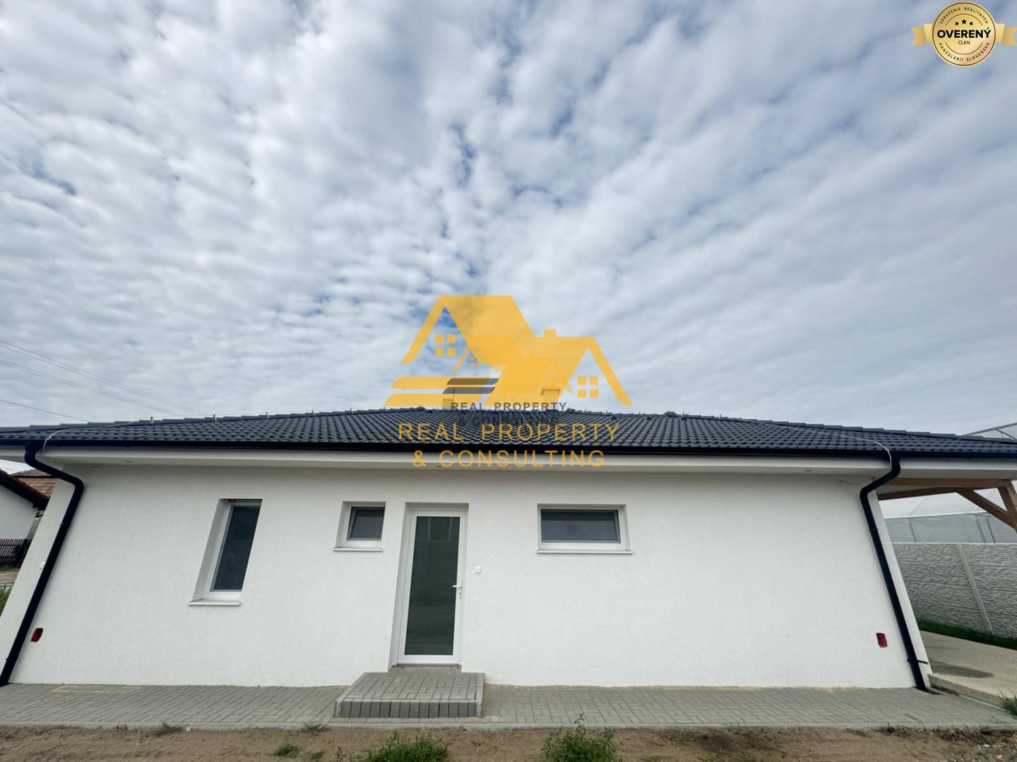 predám novostavbu rodinného domu v nesvadoch