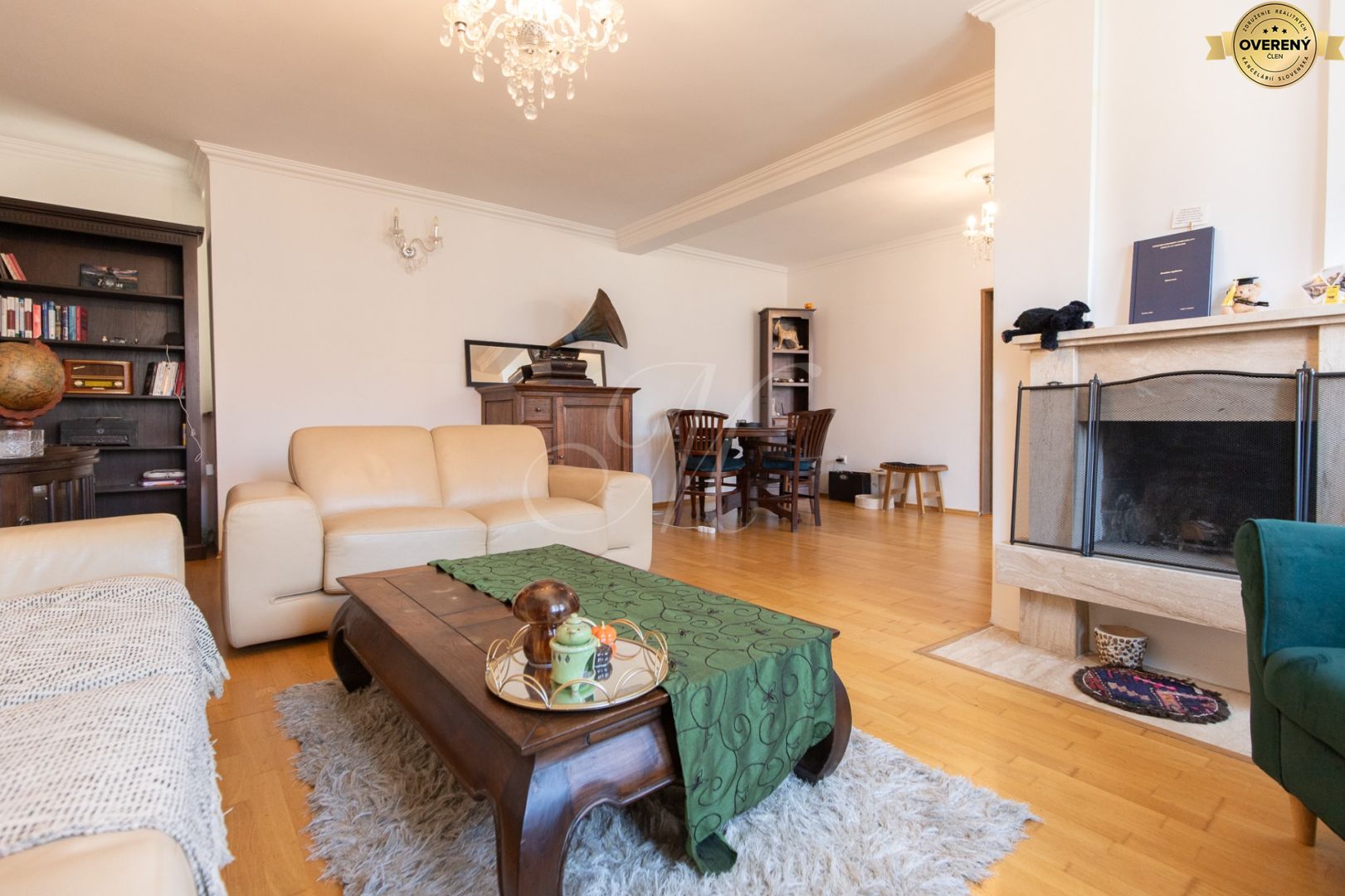 metropolitan zrekonštruovaný 2i byt s balkónom, staré mesto
