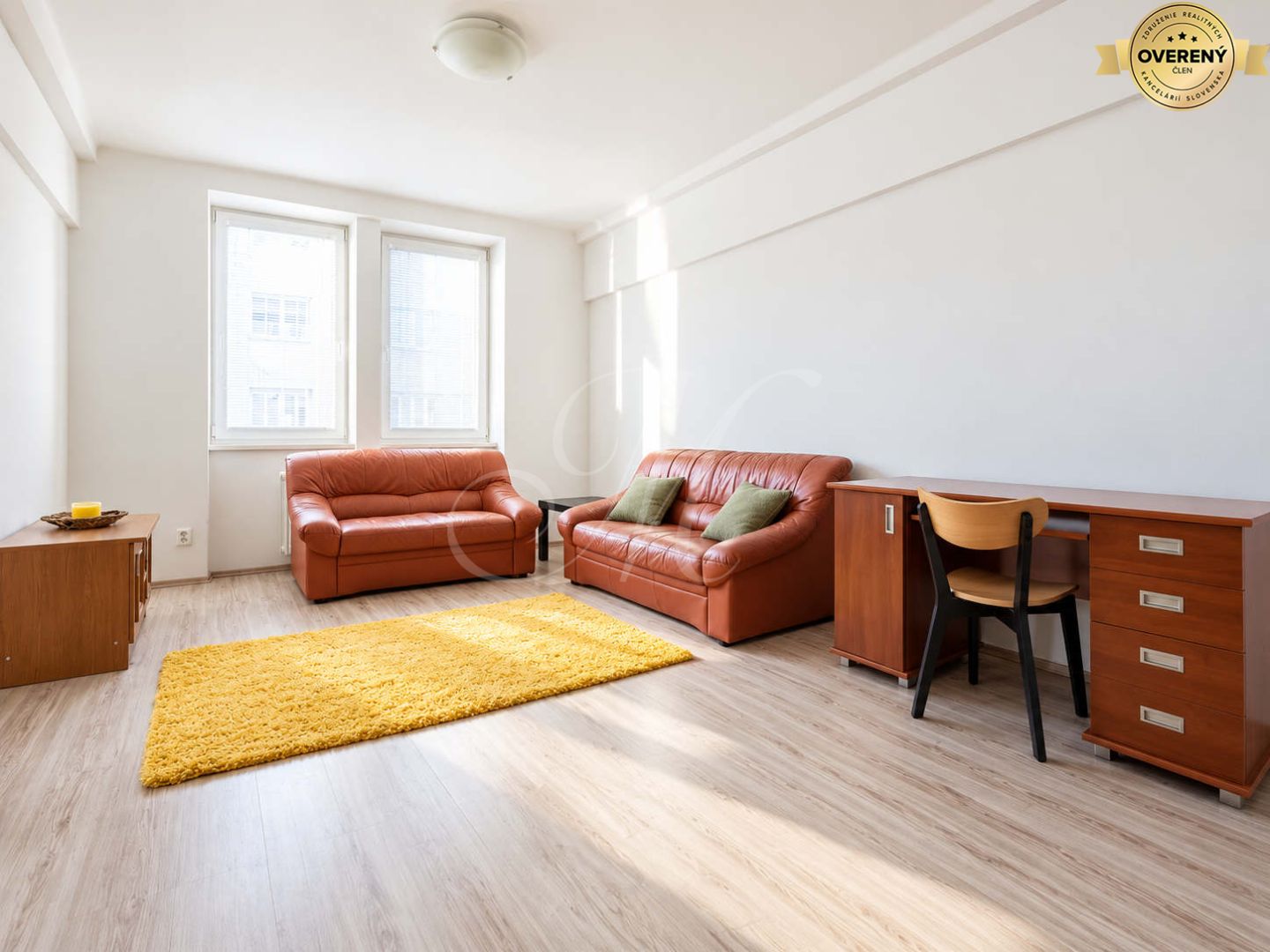 metropolitan priestranný 3i byt s 2 balkónmi, staré mesto