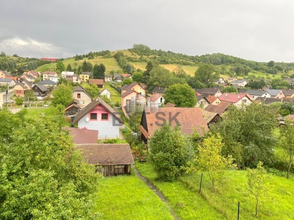rodinný dom s pozemkom, liptovské sliače